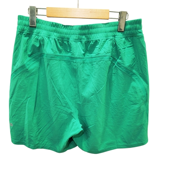 NWT Lululemon Pace Breaker Shorts 7” Linerless Kelly Green Workout Sporty Mens L - Picture 4 of 17